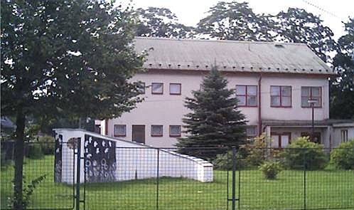 budova dříve.jpg